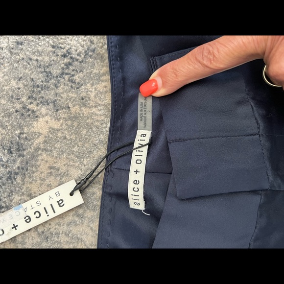 NWT Alice+Olivia wide leg shimmer satin pants 2. - Picture 9 of 16